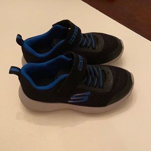 Skechers boy sneakers